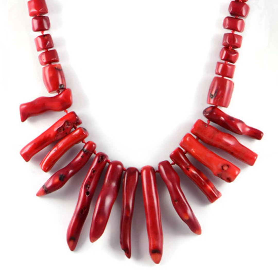 Italian Red Coral Bead Necklace: Vibrant Elegance
